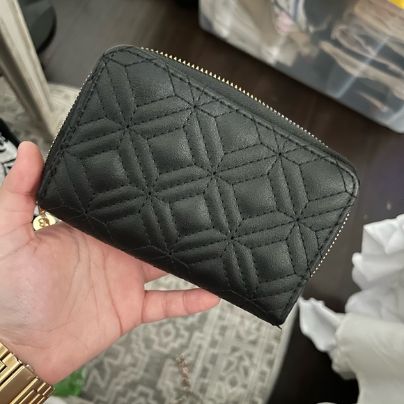 Ivy London Wallet - Picture 2 of 4